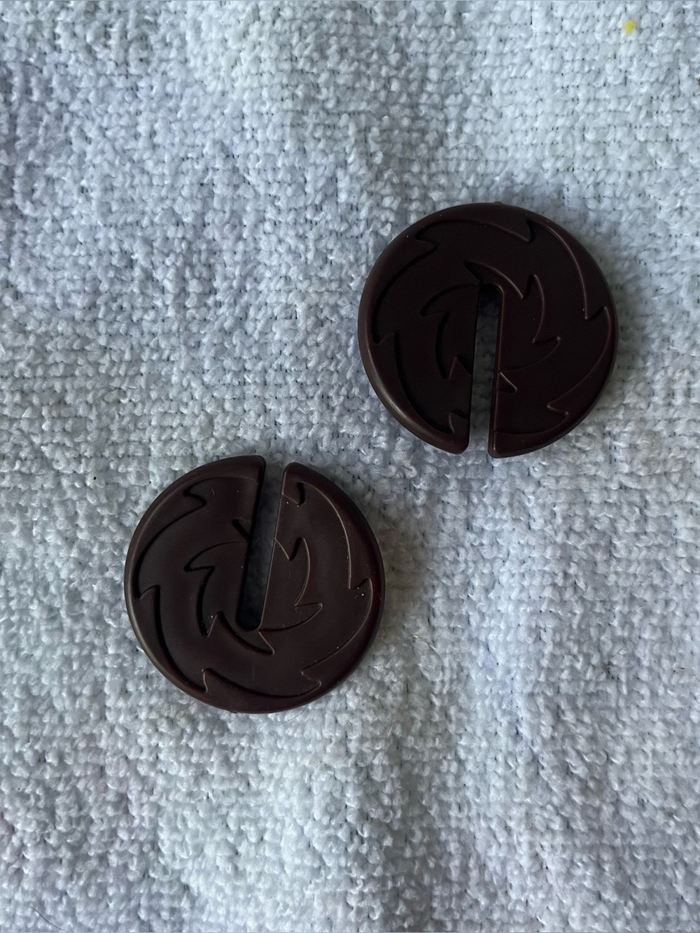 2 How to Train Your Dragon Thunderdrum Defenders of Berk PROJECTILE Discs Set